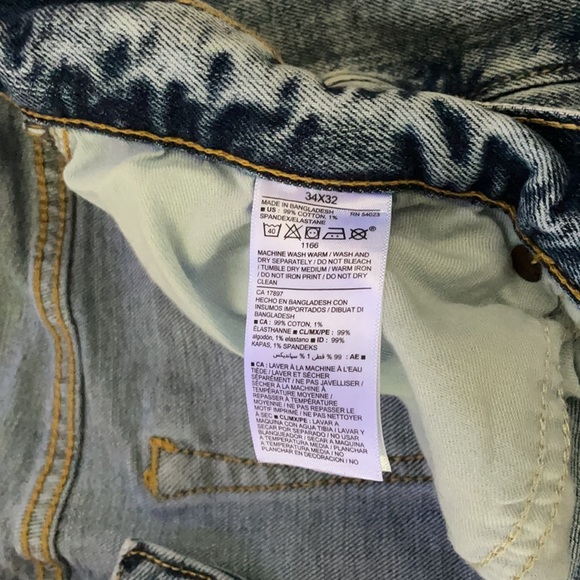 Old Navy 34x32 Slim Built in Flex Jeans - Picture 3 of 5